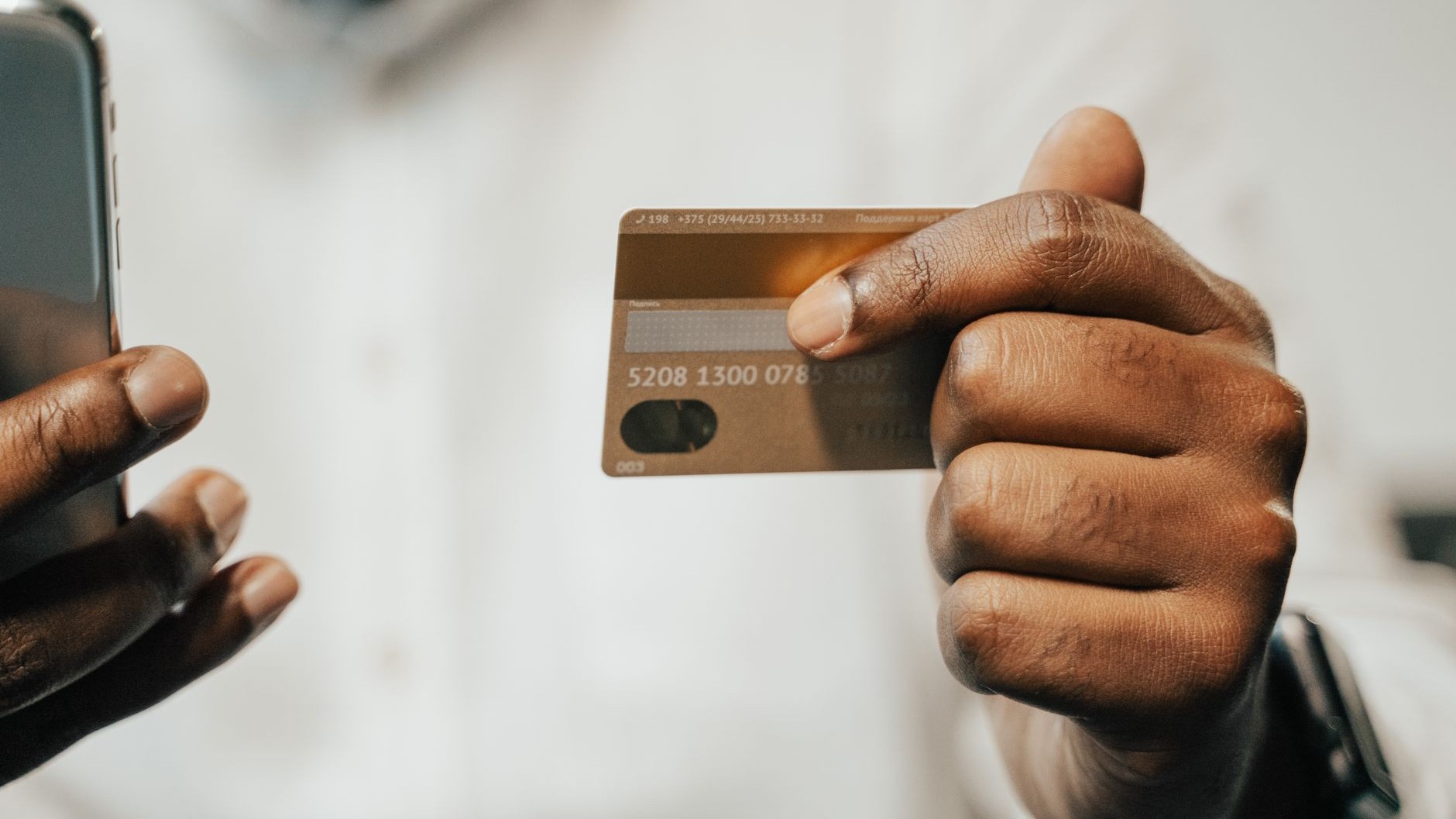 On pense tous être couverts en payant ses vacances avec sa Gold Mastercard, sauf que 200 € réglés autrement font sauter la...